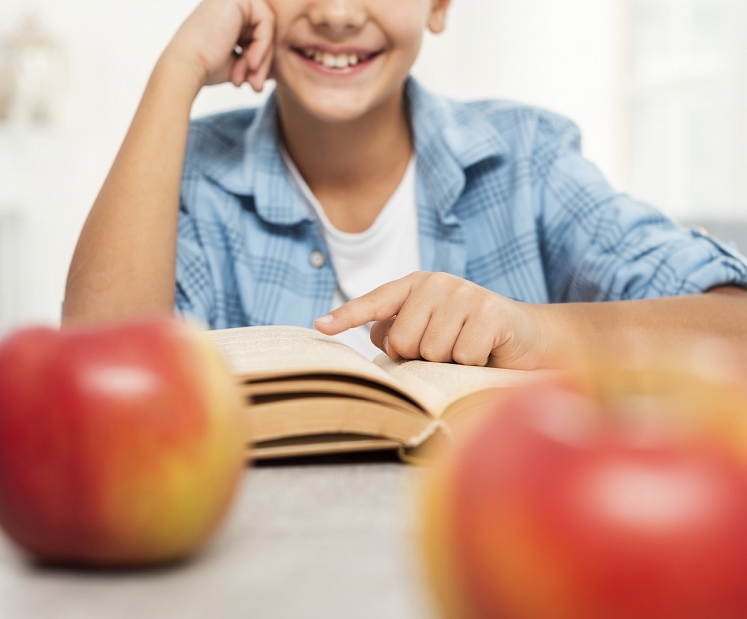 5 “superēdieni”, kas var palīdzēt bērnam sasniegt labākus rezultātus skolā