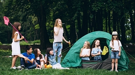 Kā sagatavot bērnu vasaras nometnei? 7 padomi vecākiem