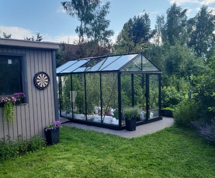 Kā izvēlēties siltumnīcu: 5 svarīgākie iemesli ilgtermiņa rezultātam