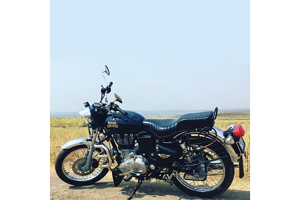 Iegādājies Royal Enfield motociklu – SIA "Moto Classic House