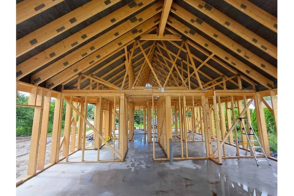 Ātra koka karkasa māju būvniecība ar SIA Tenter