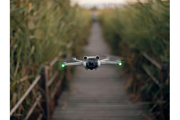 Kāpēc videonovērošana ar droniem ir laba izvēle lauksaimniecībā?