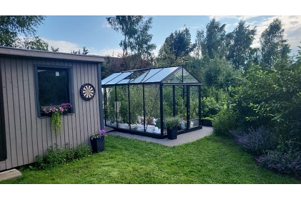 Kā izvēlēties siltumnīcu: 5 svarīgākie iemesli ilgtermiņa rezultātam