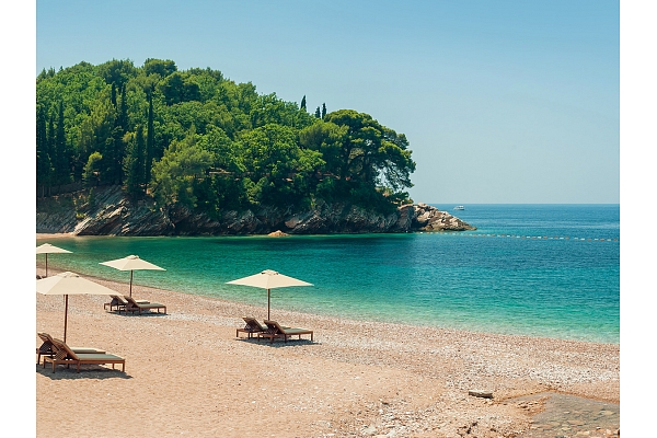 Ko atklāt Melnkalnē? Dienvidu pērle ceļotāju acīm