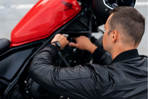 Atziemojam motociklus - pamatlietas drošam motosezonas sākumam