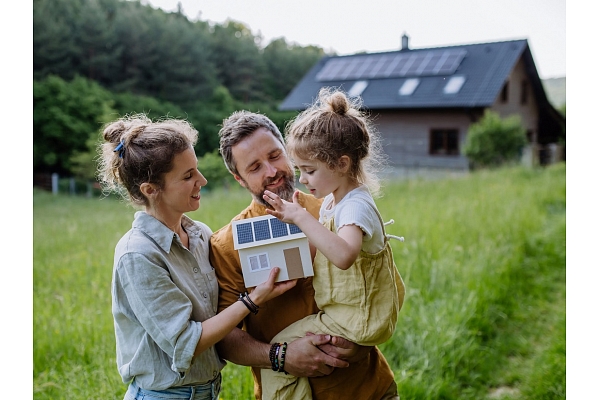 Neesi atkarīgs no elektroenerģijas cenu svārstībām!