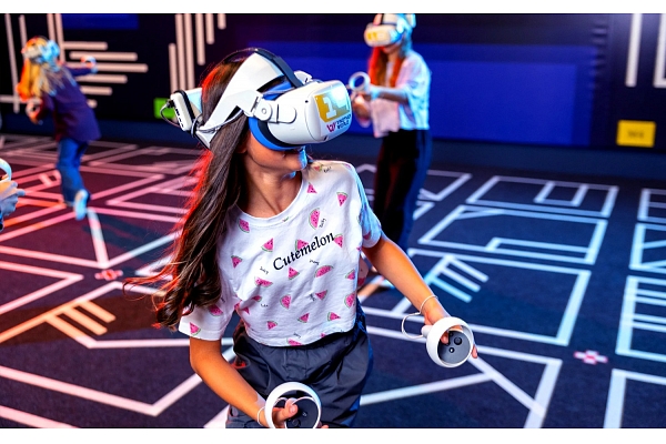 Skolēnu ekskursija VR arēnā Piņķos netālu no Jūrmalas