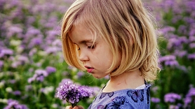 Aromterapija un bērni: kas vecākiem jāzina par ēterisko eļļu lietošanu