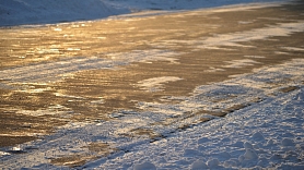 Spēcīgi nokrišņi un apledojums: Vai tavs auto tam ir gatavs?