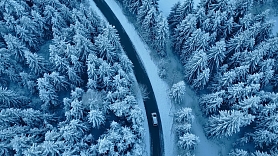 Droša braukšana ziemā: eksperta ieteikumi autovadītājiem