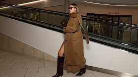 Rudens ar raksturu: modes stāsts par jakām, mēteļiem un zābakiem