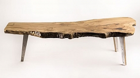 Masīvkoka dizaina galdi pēc pasūtījuma – kā izvēlēties piemērotāko koka materiālu un dizainu interjeram?