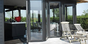 Bīdāmās un salokāmās durvis