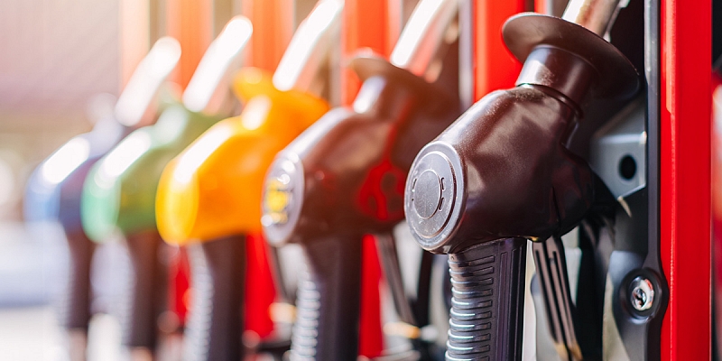 Par uzņēmumu DLL Serviss, SIA