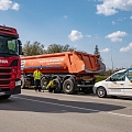 Palīdzība uz ceļa kravas auto