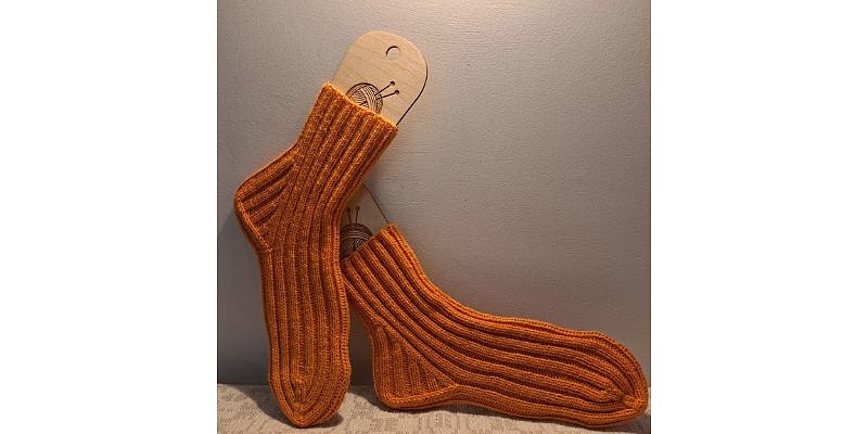 Adītas zeķes pieaugušajiem