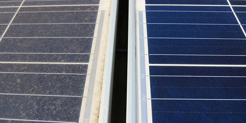 Saules paneļu mazgāšana