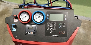 Auto kondicionieru uzpilde