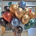 Metālisko hēlija balonu pušķis