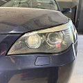 Auto lukturu pulēšana pirms atjaunošanas